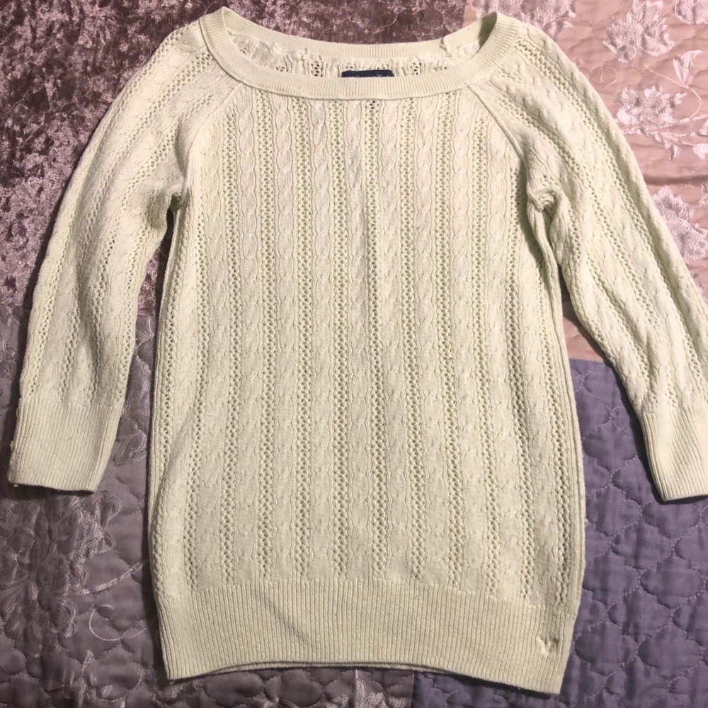 American Eagle Sweater
